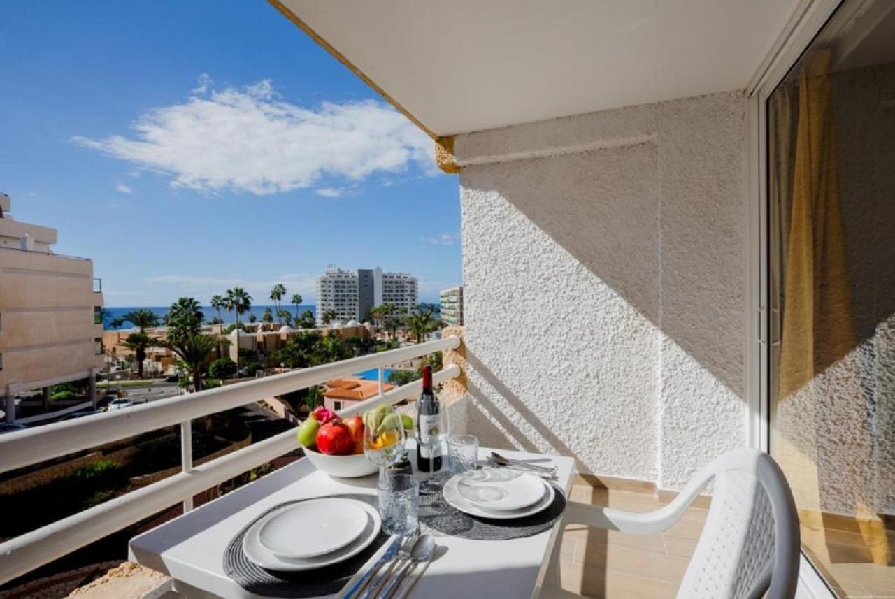 319 Modern Accommodation,Sea View, Wi Fi And Pool Playa de las Américas Kültér fotó