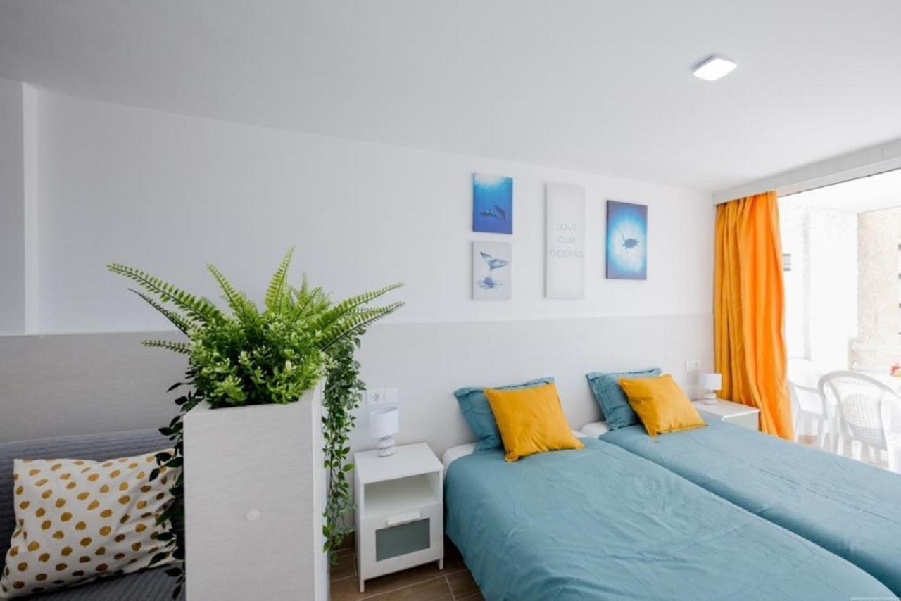 319 Modern Accommodation,Sea View, Wi Fi And Pool Playa de las Américas Kültér fotó